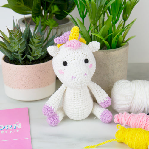 Unicorn DIY Crochet Kit