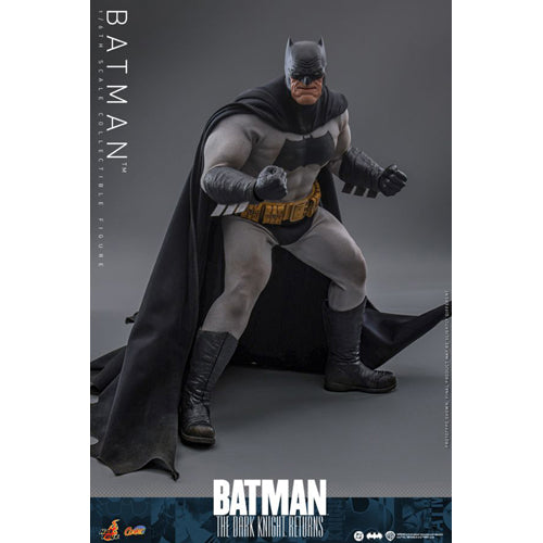 Batman: Dark Knight Returns Batman 1:6 Scale Action Figure